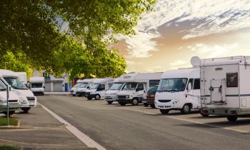 Stationnement interdit pour les camping-cars