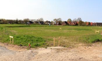 Vue sur un terrain à vendre en pleine campagne