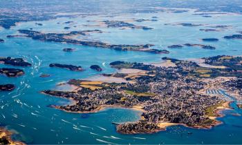Morbihan : une île privée de 6 hectares mise en vente à presque 2,5 millions d'euros.