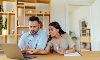 Faire racheter un rachat de crédits : comment ça marche ? © nortonrsx - Getty Images