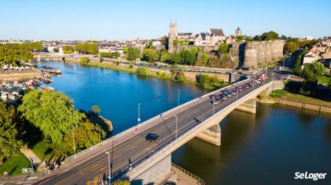 La préfecture du Maine est idéale pour réaliser un investissement locatif avec une bonne rentabilité. © saiko3p - Shutterstock « Les programmes immobiliers neufs à Angers séduisent les investisseurs »