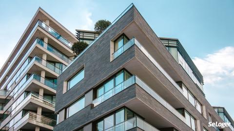 Les copropriétés peuvent désormais prétendre à l'aide à la rénovation énergétique, MaPrimeRénov'. © MarioGuti Copropriété : quelles nouveautés pour 2021 ?