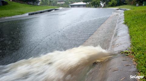 Ecoulement des eaux de pluie : quelle est la responsabilité de la commune ?