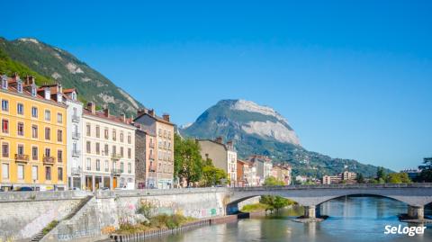 Grenoble est un marché dynamique avec des prix de vente encore stables. © Andriy R – Shutterstock « A Grenoble, un bien affiché à un juste prix peut se vendre en moins d’un mois »