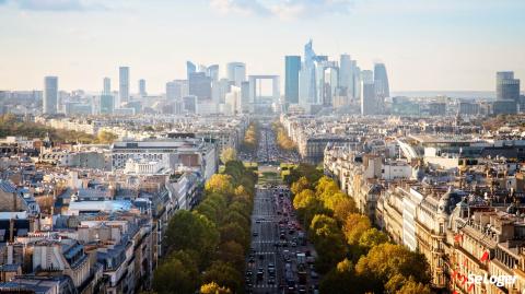 Paris abrite 56 millions de m² de bureaux, contre 38 millions à Londres. © neirfy Quel est l’avenir de l’immobilier de bureaux ?