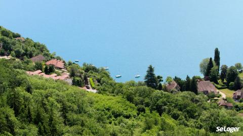 « Le prix immobilier sur les bords du lac d'Annecy est autour de 10 000 €/m² »