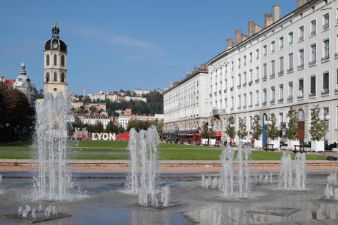 Le prix immobilier à Lyon avoisine les 3 847 € du m². © Pierre-Jean DURIEU À Lyon, les prix immobiliers cassent la baraque