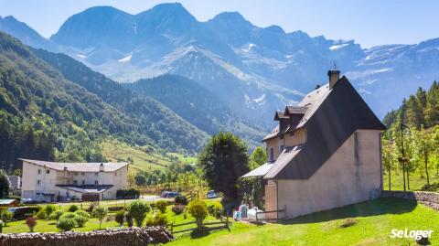 « En Pyrénées-Orientales, les maisons se vendent vite dans les villes de montagne »