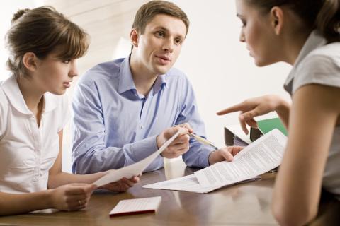 Une offre d'achat doit être suffisamment précise et dénuée d'ambiguïté pour être valable. © Orédia Quelle est la valeur d’une offre d’achat ?