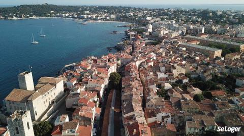 À Antibes, la proximité avec Sophia Antipolis est un atout pour un bien immobilier, destiné aux actifs. © F Kaplan - Shutterstock « A Antibes, les ventes immobilières ont été boostées par la crise sanitaire »