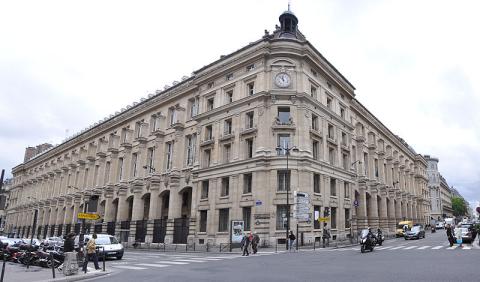 Un bureau de poste transformé en hôtel de luxe