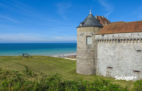 Château, roulotte, phare... pour vos vacances choisissez un hébergement insolite !