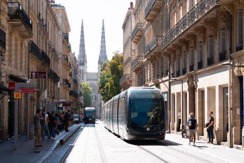 <em>Modifier Article</em> Les clés pour aménager une cuisine équipée familiale à Bordeaux 