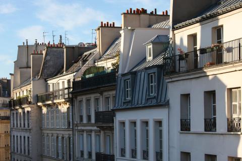 <em>Modifier Article</em> Quel carrelage choisir pour la salle de bains d’un appartement à Paris ?