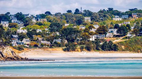 Crozon incarne l'authenticité bretonne. © DaLiu - Getty images