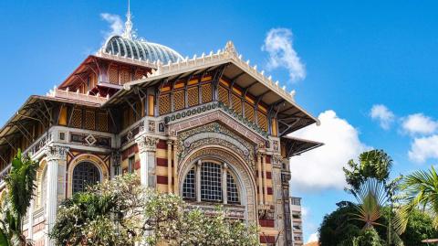 bibliotheque-schoelcher-martinique-seloger