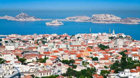 maisons-vue-mer-marseille-seloger