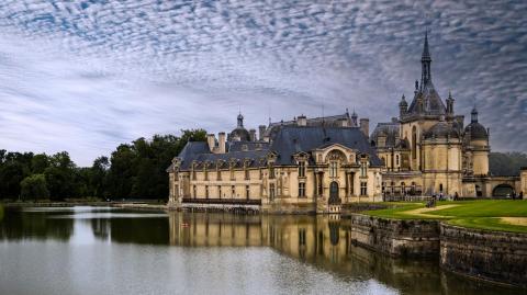 De nombreux Parisiens sont arrivés sur le marché immobilier de Chantilly et Senlis. © Carlos Sanchez Benayas - Shutterstock