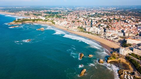 vue-panoramique-aerienne-biarritz-seloger