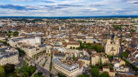 La ville de Dijon attire des acquéreurs aux profils très variés. © Quang - Adobe Stock