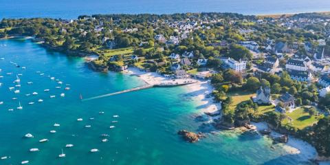 Sur le littoral breton, les prix immobiliers continuent de flamber