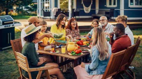 Le coliving implique des espaces privés associés à des espaces communs, partagés par l'ensemble des locataires. © Gorodenkoff - Adobe Stock