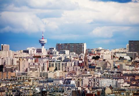 En pleine mutation, Bagnolet est une ville de plus en plus prisée. © SerrNovik - Getty Images