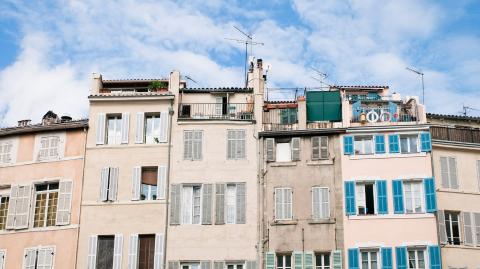 Fissure dans le mur : les signes de danger qui doivent alerter