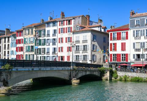 Bayonne fait partie des villes qui vont commencer à encadrer les loyers en 2024. © Michael Warren – Getty Images