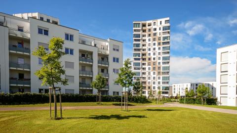 Les HLM affichent des loyers encadrés contrairement aux ILM et ILN qui ne sont pas des logements sociaux à proprement parler. © ah_fotobox - Getty images