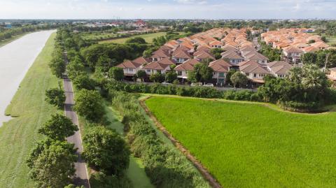 vue aérienne sur un village