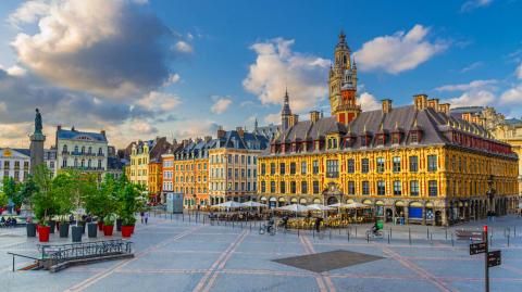 Lille fait partie des métropoles les plus abordables de France, avec 3 463 €/m². © Aliaksandr Antanovich - Getty images