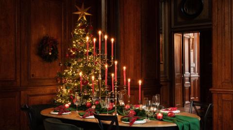 decorer-table-noel-idees-cadeaux-maisons-du-monde-seloger