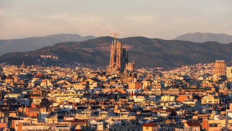 Suppression des logements Airbnb à Barcelone : les propriétaires en colère