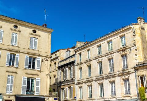 A Bordeaux, les loyers sont encadrés depuis 2022. © Leonid Andronov – Getty Images