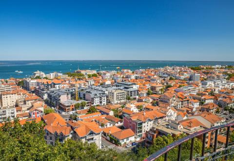 À Arcachon, le prix moyen est plus de 2 fois supérieur à la moyenne constatée en Gironde. © Jean-Luc Ichard - Getty Images