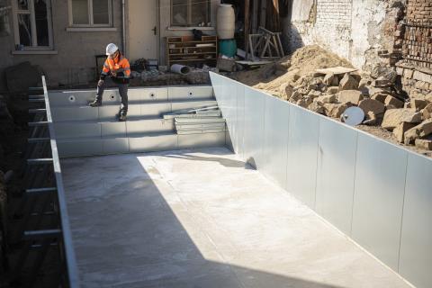 Construction d'une piscine par mon voisin quels recours