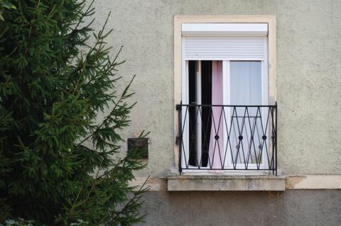 Pose volets roulants accord mairie