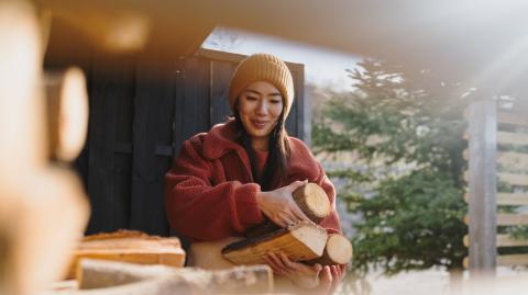 Bois de chauffage : 7 erreurs à éviter pour bien le stocker.