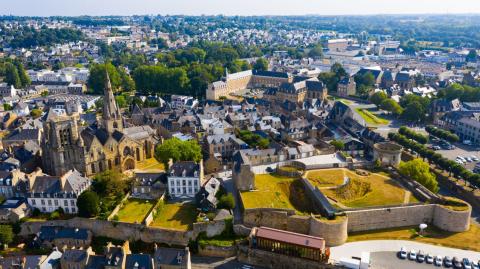 vivre-a-plounevez-moedec-seloger