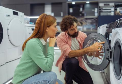 Consommation, réparabilité, capacité… le point sur les critères à prendre en compte pour acheter le bon GEM. © Lajst - Getty Images