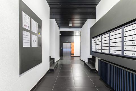 Affichage dans parties communes anonymisation informations