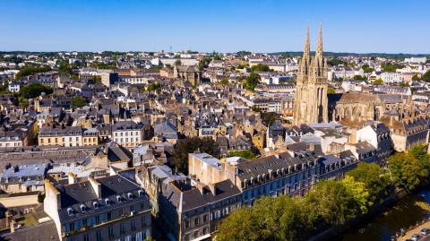 Vue aérienne de la ville de Quimper