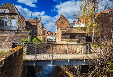 La périphérie valenciennoise offre de belles opportunités immobilières. © littleclie - Getty Images