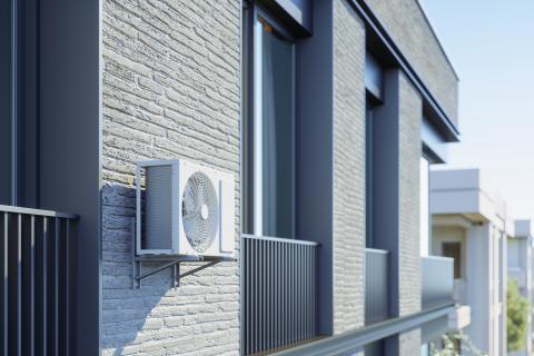 Les risques de poser une clim sans autorisation de la copropriété