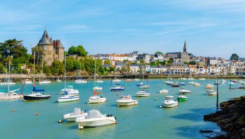 A l'instar de Pornic, les communes côtières attirent les acquéreurs, mais affichent des prix élevés. ©Getty Images