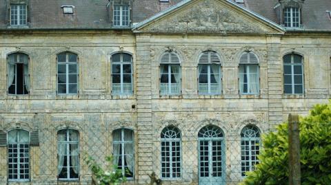 Resté vide pendant un demi-siècle, ce château du Pas-de-Calais accueille à nouveau des visiteurs.
