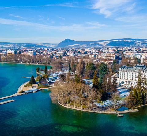 vue-aerienne-annecy-logicimmo