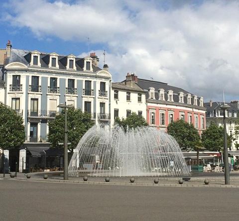 Place de Verdun, Tarbes, Hautes-Pyrénées, France - @Florent Pécassou