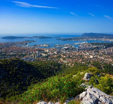 La périphérie toulonnaise offre de belles opportunités aux investisseurs. © frederic prochasson - Getty Images